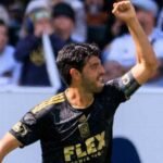 CARLOS VELA
