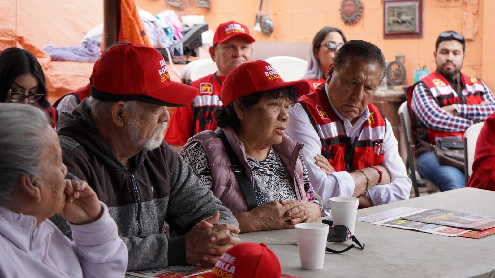 atiende alcaldesa peticion senador bonilla