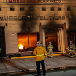 Se incendia mueblería “El Tigre” en Playas