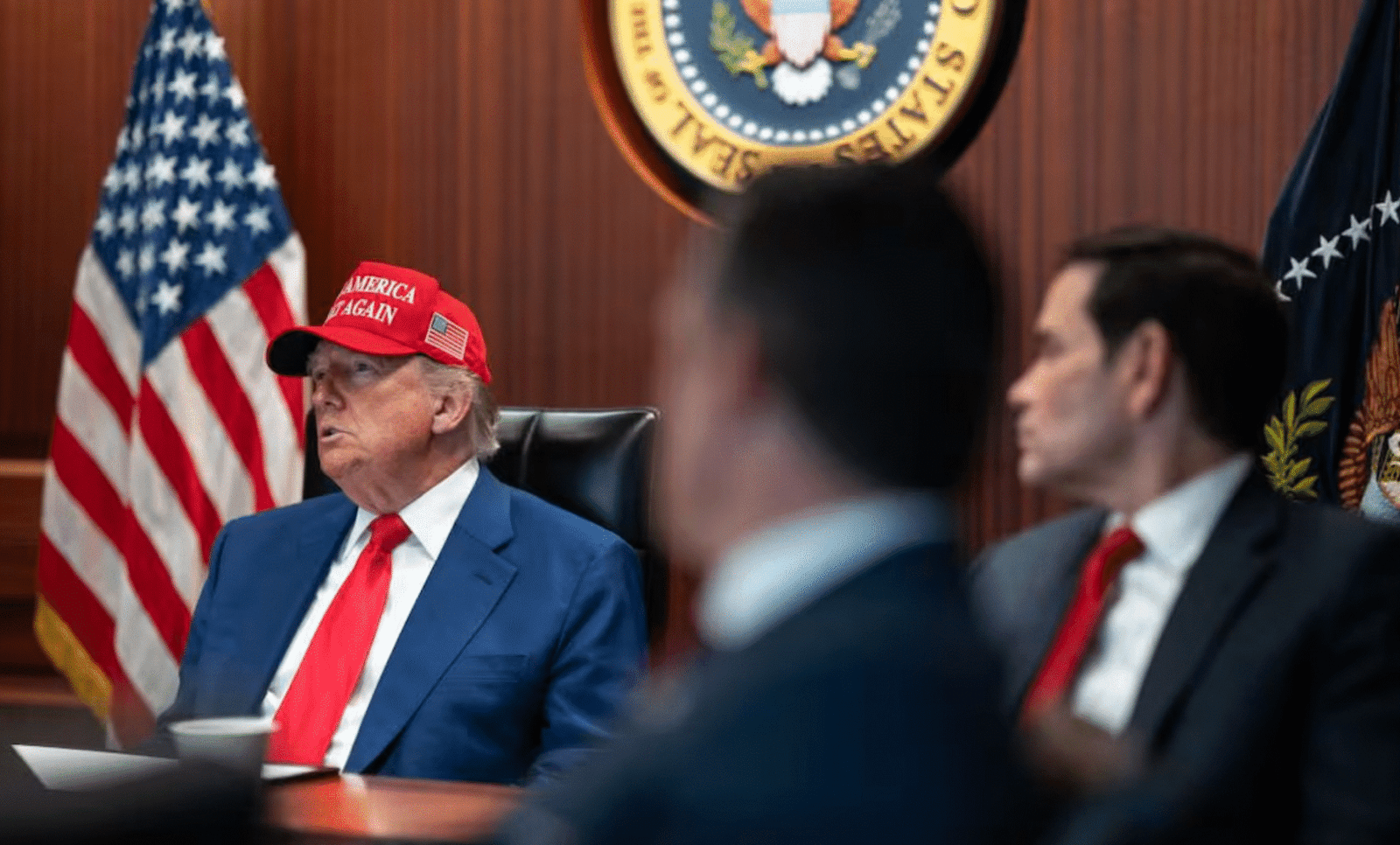 trump ataques irán