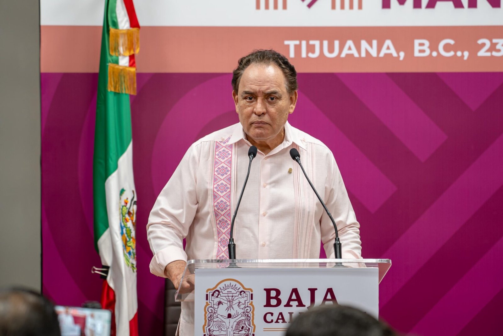 incendio almacén salud