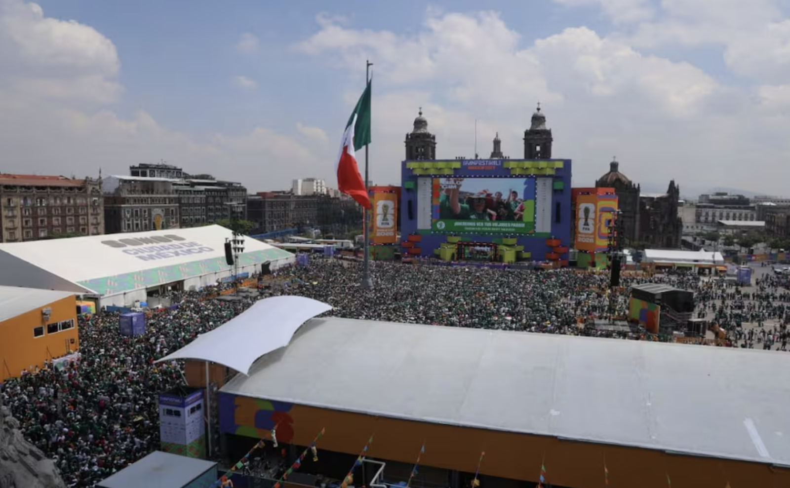 Fan fest zocalo