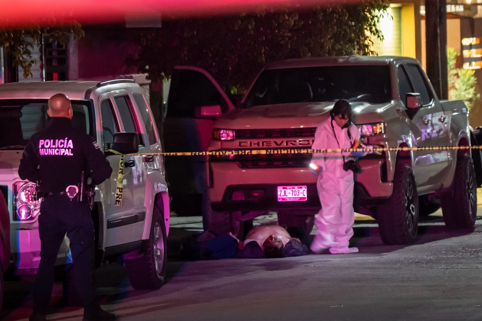 Un hombre identificado como gerente de la empresa de transporte Altisa, fue asesinado a balazos en la colonia Fortín de las Flores.